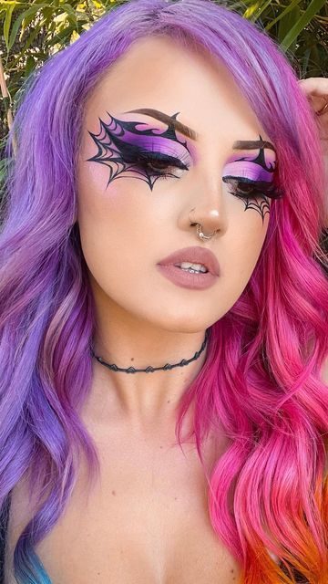 Rainbow Goth Makeup, Girly Halloween Makeup, Purple Halloween Makeup, Colorful Goth Makeup, Purple Goth Makeup, Colourful Eye Makeup, Happy October 1st, Cute Spider, Bright Eye Makeup