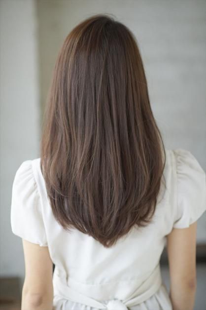 V Cut Hair, Haircuts For Medium Length Hair, Straight Hair Cuts, Brown Hair Inspo, Hair Inspiration Short, Haircut Inspo, Hair Cut Ideas, Hair Tips Video, Haircuts Straight Hair