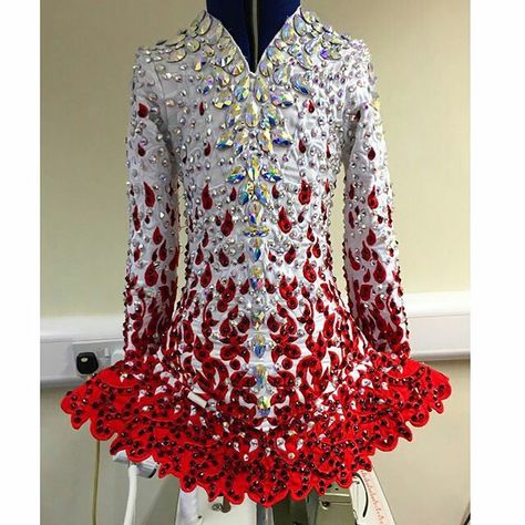 Celtic star Irish Dance Hair, Celtic Dance, Irish Dance Dress Designs, Celtic Star, Irish Dance Costume, Irish Dance Solo Dress, Irish Dress, Irish Dance Dress, Dancing Dresses