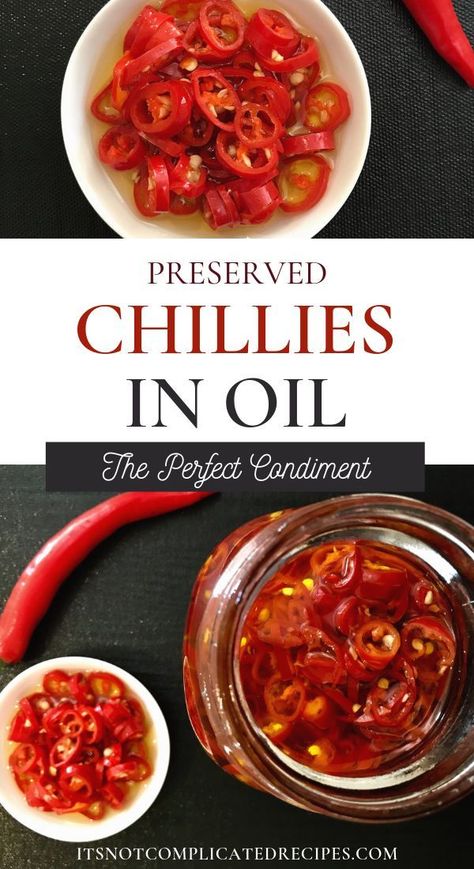 Preserved Chillies, Complicated Recipes, Hot Sauce Recipes, Chilli Recipes, Condiment Recipes, Dressing Recipes, Edible Gifts, Peppers Recipes, Pickling Recipes