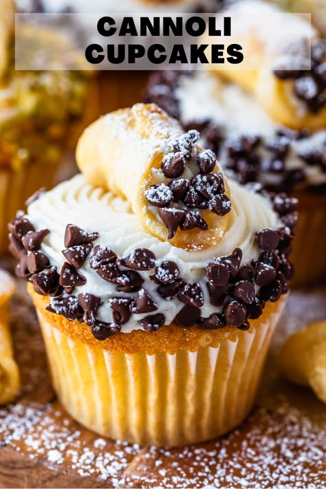 Cannoli Cupcakes, Mini Cannoli, Fluffy Vanilla Cupcakes, Cannoli Cupcake, Pies And Tacos, Homemade Cupcake Recipes, Cannoli Filling, Cupcakes Filled, Simple Family Meals