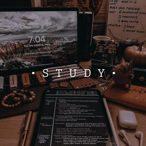 Asthetic Studying Pics, Studying Asthetic Picture, A Study Motivation, Study Tips For High School, Dark Academia Study, Go Study, Help Is On The Way, Academic Aesthetic, Law School Inspiration