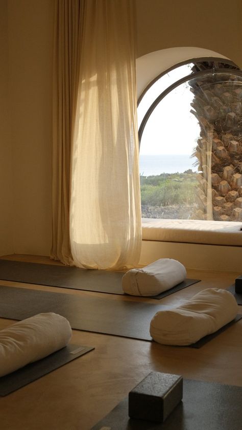 Parco Dei sesi, Pantelleria , yoga mat, yoga studio, sea view Wellbeing Studio, Barre Studio, Purposeful Life, Ideal World, Eilat, World Vision, Gym Room, Unique Venues, Yoga Room