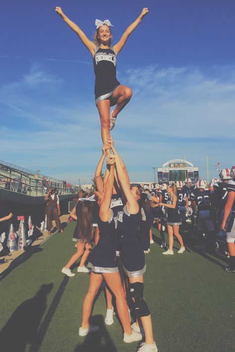 Sadie (back), Jillian (side), and Kait (main) libbing with Karley (flier). Lib Stunt, Cheer Asthetic, Highschool Cheer, Cheer Flexibility, Cheerleading Senior Pictures, Cool Cheer Stunts, Cheer Flyer, Cute Cheer Bows, Cheer Season