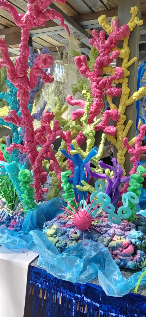 Coral Reef Craft Diy Under The Sea, Coral Reef Decorations Under The Sea, Finding Nemo Homecoming Float, Coral Reef Set Design, Underwater Stage Design, Under The Sea Parade Float Ideas, Under The Sea Prom Decorations, Under The Sea Float Parade, Coral Reef Pool Noodles Diy