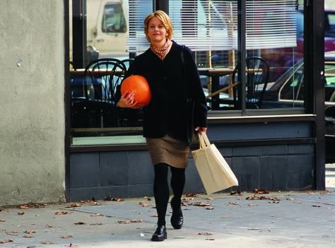 Meg Ryan Fall, All That Heaven Allows, Kathleen Kelly, Autumn Tale, Fall Movies, Fall Playlist, Frazzled English Woman, Nora Ephron, Fall Music