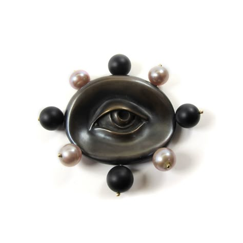 Eyes Jewelry, Gabriella Kiss, Metal Art Jewelry, Lovers Eyes, Black Jade, Eye Spy, Pink Pearls, Body Adornment, Art Jewelry Contemporary