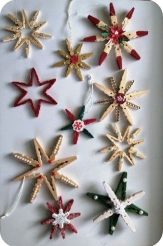 Christmas Clothespins Crafts, Crafts Christmas Kids, Clothes Pin Ornaments, Clothespin Crafts Christmas, Clothespin Diy Crafts, Wooden Clothespin Crafts, Clothespin Crafts, Christmas Clothespins, Handmade Christmas Crafts