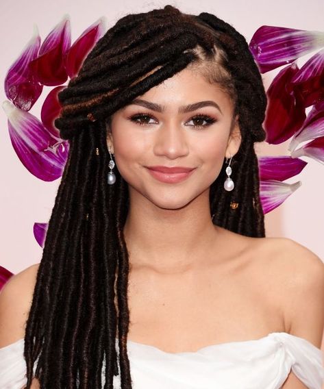 The best Oscars hairstyles from over the years #hair #oscars #zendaya #awardsshows #hairtrends Zendaya Hair, Natural Braided Hairstyles, Marley Twists, Faux Locs Hairstyles, Natural Hair Styles Easy, Short Black Hairstyles, Locs Hairstyles, Braids For Black Hair, Twist Hairstyles