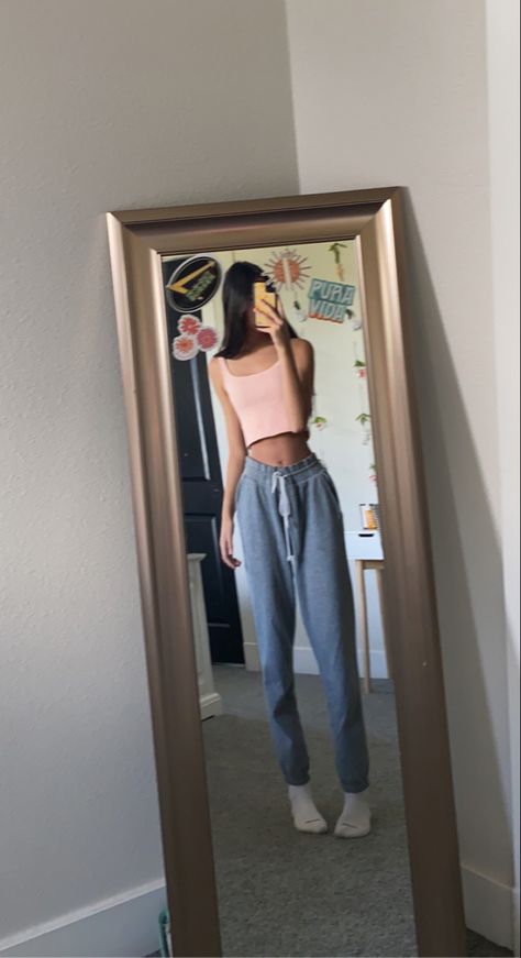 Sweat Pants And Tank Top, Tank Top And Sweatpants Outfits, Tank Top And Sweatpants, Top And Sweatpants, Sweatpants Outfits, Gray Sweatpants, Grey Sweatpants, Sweat Pants, Pajamas