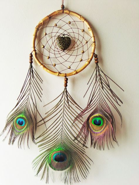 Dream Catcher Ideas, Talking Sticks, Diy Dream Catchers, Dream Catcher Mobile, Hanging Crafts, Macrame Mandala, Medicine Wheel, Wall Hanging Crafts, Dream Catcher Diy