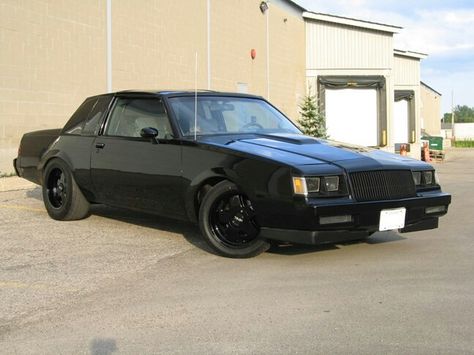 Black out Buick Grand National Gnx, 1987 Buick Grand National, Donk Cars, Buick Grand National, Classic Cars Trucks Hot Rods, Custom Muscle Cars, Chevy Malibu, Street Racing Cars, Grand National