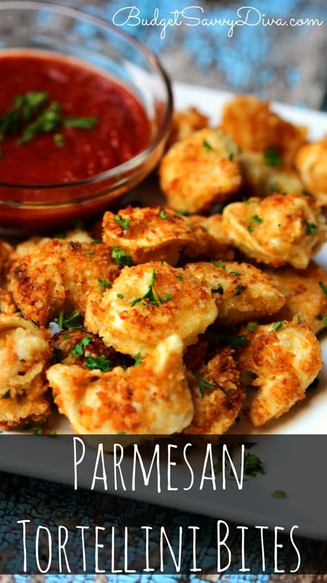 Parmesan Tortellini Bites Recipe Baked Tortellini Bites, Parmesan Tortellini Bites, Tortellini Bites Appetizers, Poker Food Ideas, Soft Appetizers, Tortellini Appetizer, Tortellini Bites, Parmesan Tortellini, Dips And Appetizers