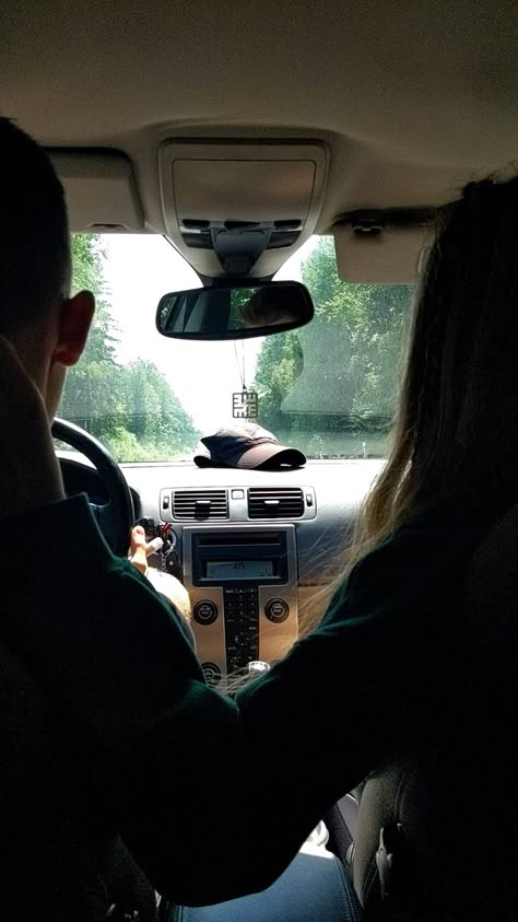 Car Trip Aesthetic Couple, Romantic Car Ride, Couples Weekend Aesthetic, Couple Car Ride Aesthetic, Car Road Trip Aesthetic Couple, Driving Couple Aesthetic, Car Ride Aesthetic Couple, Couple In A Car Aesthetic, Car Ride Date