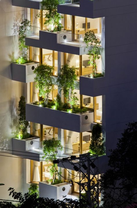 Hotel Golden Holiday in Nha Trang / Trinh Viet A Architects Hotel Facade, Green Facade, Facade Lighting, Plants Growing, Hotel Architecture, Green Architecture, Design Exterior, Building Facade, Facade Architecture