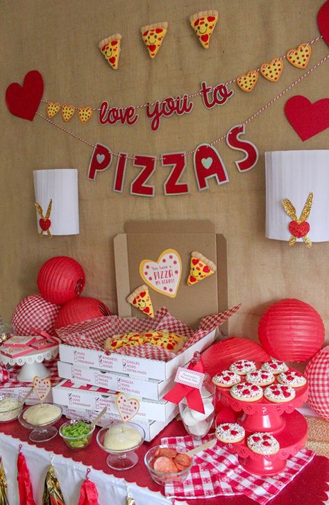 Mustache Printable, Valentines Theme Party, Kids Pizza Party, Printable Pizza, Valentines Day Pizza, Pizza Party Birthday, Kids Valentine Party, Party Pizza, Valentines Kids