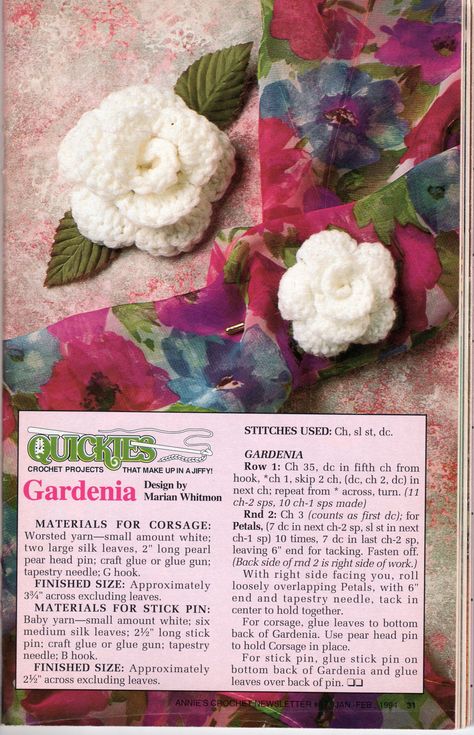 Crochet Gardenia Pattern Free, Crochet Gardenia, Knit Flowers, Crocheted Flowers, Crochet Inspo, Knitted Flowers, Crochet Rose, Pattern Free, Crochet Flowers