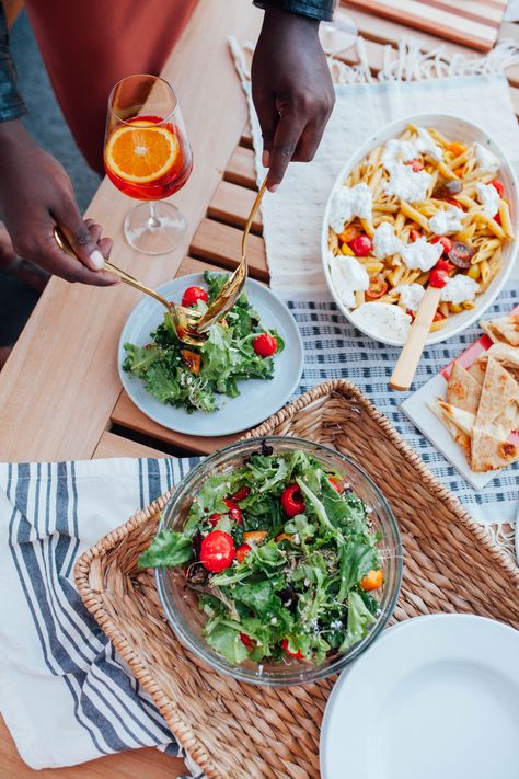 Dinner Al Fresco, Chambord Recipes, Al Fresco Dinner, Veggie Meals, Spring Refresh, Recipes Pasta, Pasta Sauces, Pasta Pasta, Out Of Time