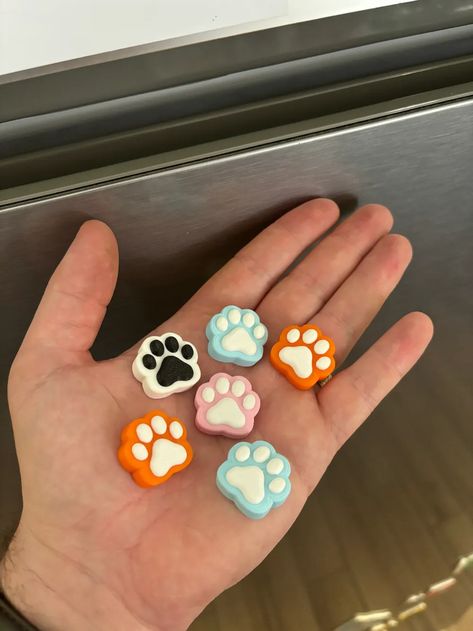 Magnet Fridge, Printed Magnets, Cat Paw, Cat Paws, Paw Print, I Hope You, To Sell, 3d Printing, Follow Me