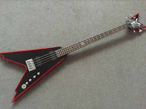 flying V bass!! Flying V Bass Guitar, Custom Bass Guitar, Custom Bass, Flying V, Guitar Tutorial, Beautiful Guitars, Band Stuff, Bass Guitars, Bass Guitar