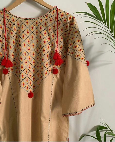 Embroidery Designs For Dress, Baby Dress Embroidery, Simple Dress Casual, Balochi Dress, Designs Dress, Gown Designer, Embroidery Dresses, Girls Dresses Sewing, Hand Embroidery Dress