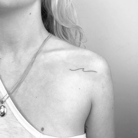 Line Wave Tattoo, Fine Line Wave Tattoo, Tattoo On The Shoulder, Dr Tattoo, Small Wave Tattoo, Finger Tattoo For Women, Ring Finger Tattoos, Wave Tattoo, Awesome Tattoo