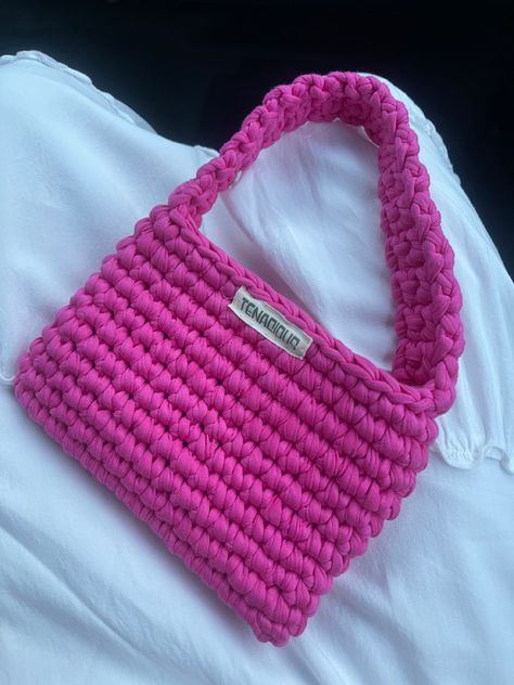 Barbie Bag, Barbie Aesthetic, Bags Crochet, Crochet Bags, Diy Bag, Crochet Crafts, Crocheted Item, Crochet Bag, Knit Crochet