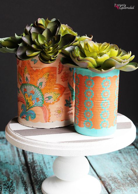 DIY Mod Podge Can Vase - Use Mod Podge and paper to turn empty cans into vases. #crafts #upcycle #modpodge Homemade Mod Podge, Upcycled Sewing, Cockle Shells, Mod Podge Fabric, Mod Podge Projects, Diy Mod Podge, Mod Podge Crafts, Decoupage Diy, Tin Can Crafts