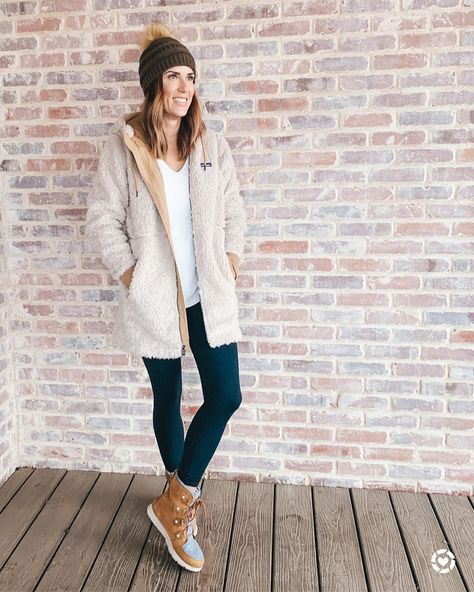 Sorel Chelsea Boot Outfit, Cozy Boots Outfit, Sorel Out And About Boot Outfit, Sorel Boots Outfit, Sorel Explorer Joan Boot, Sorel Evie, Sorel Explorer, Cozy Boots, Sorel Womens