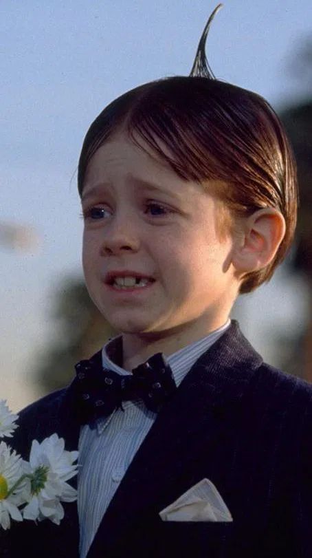 Alfalfa Little Rascals, Darla Little Rascals, Lil Rascals, The Little Rascals, Cute Couple Dancing, Beautiful Ocean Pictures, Gamer Pics, Little Rascals, Singing Happy Birthday