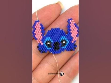 Stitch Beads, Stitch Character, Beaded Things, Earrings Patterns, Beaded Earrings Patterns, Bead Stitching, Disney Jewelry, Beaded Animals, Beading Ideas