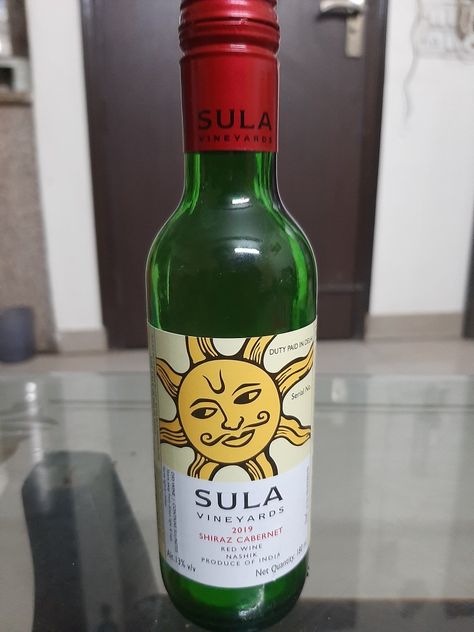 Red wine Red Wine Snap, Sula Wines, Vlog Aesthetic Background, Vlog Aesthetic, Red Wine Bottle, Premium Wine, Crush Pics, Aesthetic Background, Soju Bottle