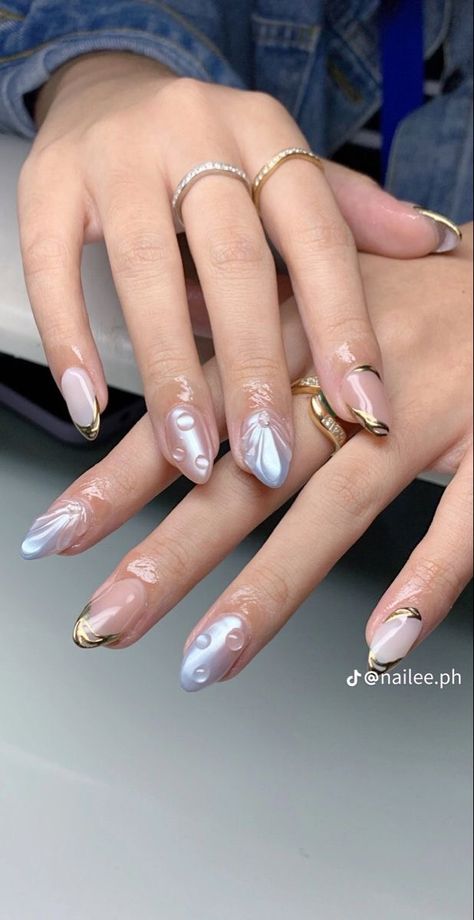 Builder Gel Nail Art Designs, Long Almond Shaped Nails, Korea Nails Design, Nails Con Relieve, Water Drop Nails, City Girl Style, Cheetah Print Nails, Tato Henna, Minimal Nails