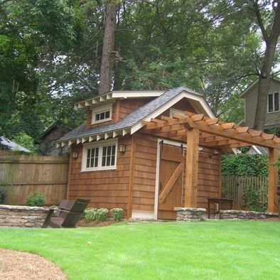 pergola off of garage or house? Craftsman Sheds, Craftsman Landscaping, Studio Shed, Backyard Studio, Backyard Sheds, Backyard Shed, Traditional Exterior, Patio Roof, Craftsman Bungalows