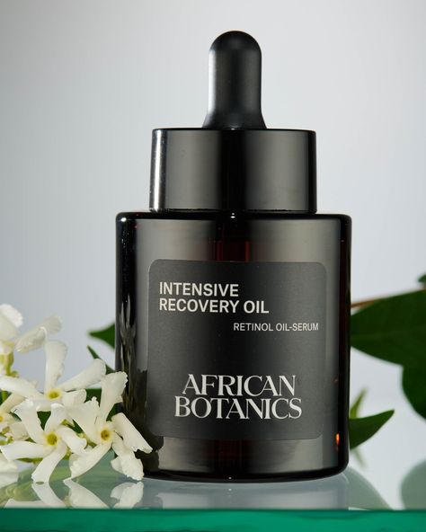 We partnered with @africanbotanics to redefine their brand identity and online presence. By capturing the essence of their skincare philosophy - bridging nature, research, and technology - we crafted a visual identity that pays homage to South Africa's rich biodiversity. From branding and packaging to collateral and website design, our collaboration celebrates their commitment to sustainability and luxury skincare. ——— #luxuryskincare #skincare #skincareroutine #skincareproducts #beauty #sk... Immortelle Flower, Retinol Oil, African Botanics, Plant Kingdom, Baobab Oil, Marula Oil, Rooibos Tea, Bath Oils, Body Cleanser