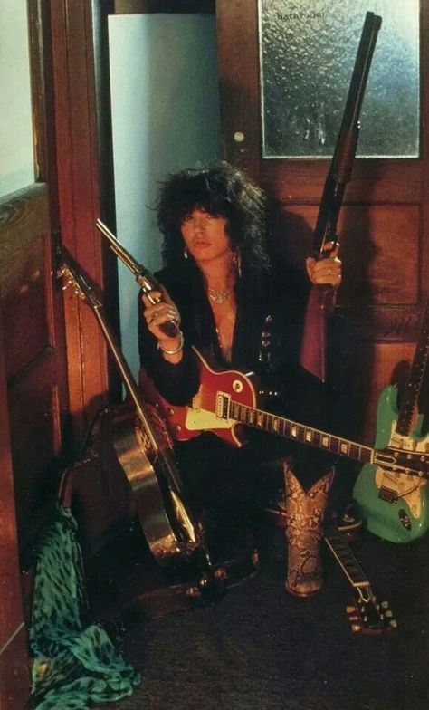 Tom Keifer... A few years ago Cinderella Rock Band, 80’s Rock, 80s Metal Bands, Cinderella Band, Tom Keifer, Rocker Boy, 80s Hair Bands, Rock Aesthetic, 80s Men