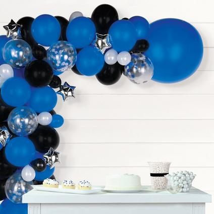 Air-Filled Blue, Black & White Star Balloon Garland Kit Star Balloon Garland, Black And White Balloons, Balloon Tassel, Balloon Display, Graduation Balloons, Silver Balloon, Dad's Birthday, Diy Balloon Decorations, Black And White Stars