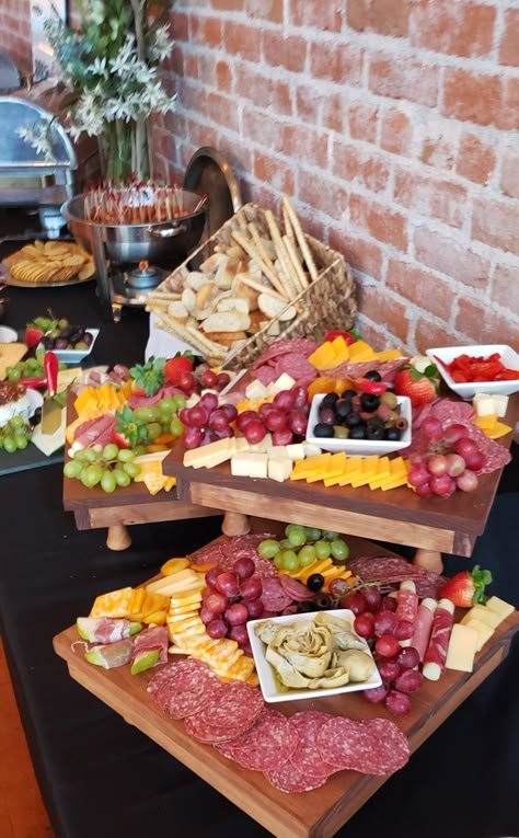 Vertical Charcuterie Board, Charcuterie Board Tower, Tiered Appetizer Display, Meat And Cheese Table Display, How To Display Crackers For A Party, Multi Level Charcuterie Board, Meat And Cheese Board Wedding, Multiple Charcuterie Boards Display, Tiered Charcuterie Board