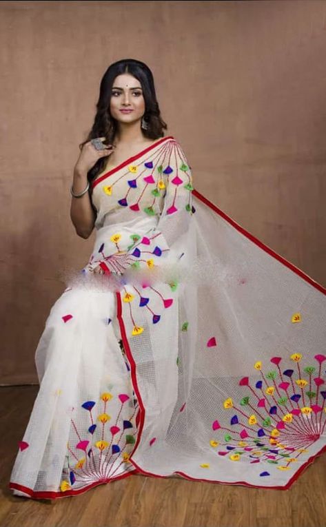 White Applique Design Pure Soft Cotton Handloom Saree Get Extra 10% Discount on All Prepaid Transaction Saree Embroidery Work, Aplic Work, Embroidery Work Saree, Embroidery Work Blouse, Saree Painting, Cotton Sarees Online, Lace Saree, Silk Noil, Saree Embroidery