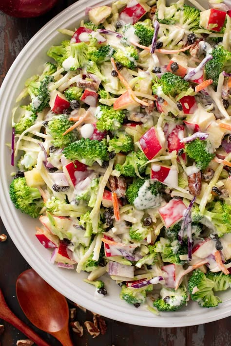 This vibrant, classic Broccoli Apple Salad recipe is a fresh and flavorful side dish great for a party or potluck. It's packed with sweet apples, crunchy pecans, and fresh broccoli and tossed in a sweet, tangy dressing. Ready or prepped ahead of time in less than 15 minutes! Brocolli Apple Salad, Broccoli Apple Salad Recipe, Broccoli Apple Salad, Apple Broccoli Salad, Apple Salad Recipe, Potluck Salad, Honey Crisp, Apple Salad Recipes, Sweet Apples