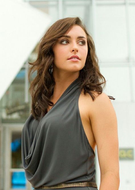 Its kathryn mccormick from step up revolution the movie!!!!!! Kathryn Mccormick, Step Up Movies, Step Up Revolution, Augusta Georgia, Female Dancers, Dance Competition, Famous Women, Modern Man, Celebrity Weddings