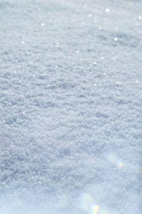 Winter Aura Wallpaper, Snow Homescreen, Snow Background Aesthetic, Winter Aesthetic Wallpaper Iphone, Snow Wallpaper Aesthetic, Arctic Aesthetic, Snow Aesthetic Wallpaper, Snowing Aesthetic Wallpaper, Snow Sparkle