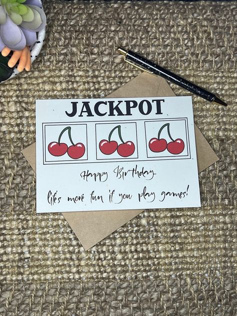 Jackpot Slots Happy Birthday Cheeries/ Handmade Greeting Card / Casino Gift/ Birthday Gift/ Bingo/ Gambling/ Funny Casino Birthday - Etsy Casino Gift Ideas Diy, Casino Gift Ideas, Casino Teacher Appreciation, Jackpot Birthday Theme, Bingo Birthday Cards, Las Vegas Themed Birthday Cards, Gift Bingo, Jackpot Casino, Fantasy Cards