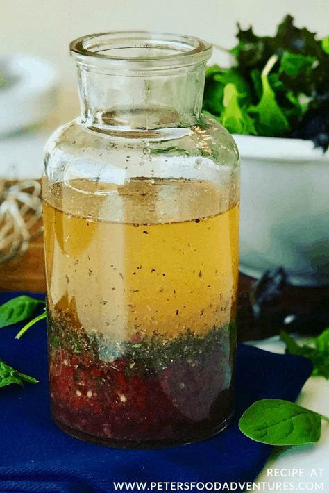 Zesty Italian Dressing Recipe, Summer Garden Salad, Italian Dressing Recipe, Italian Dressing Recipes, Homemade Italian Dressing, Zesty Italian Dressing, Broccoli Salad Recipe, Salad Dressing Recipes Homemade, Italian Salad Dressing