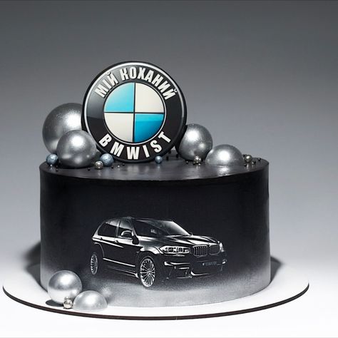 Cake Bmw Birthdays, Bmw Cakes For Men, Cake Decorating Hacks, Car Cakes For Men, Bmw Cake, Cake Designs For Girl, Decorating Hacks, 25th Birthday Cakes, Artist Cake