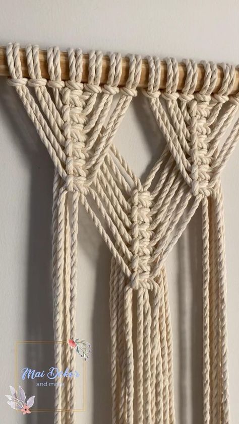 Patron Macrame, Knotting Hill, Simpul Makrame, Pola Macrame, Bone Pattern, Macrame Wall Hanging Tutorial, Macrame Plant Hanger Tutorial, Free Macrame Patterns, Macrame Plant Hanger Patterns