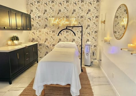 Spa Room Ideas Estheticians, Esthetician Room Supplies, Spa Room Ideas, Massage Room Design, Massage Room Decor, Waxing Room, Facial Room, Esthetician Room Decor, Beauty Therapy Room