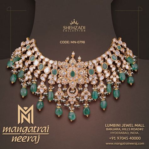 Polki Diamond Emerald Choker Necklace ~ South India Jewels Emerald Choker, Kundan Jewellery Bridal, Bridal Jewellery Design, Antique Jewellery Designs, Gold Necklace Indian Bridal Jewelry, Polki Necklace, Bridal Diamond Jewellery, Indian Jewellery Design Earrings, Gold Wedding Jewelry