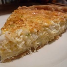 Crab Meat Pie- use g-free pie crust and g-free cracker crumbs Crab Pie Recipe, Crab Pie, Crab Cake Recipes, Crab Dishes, Crab Recipes, Quiche Recipes, Crab Meat, Crab Cakes, Fish Dishes