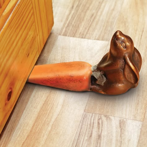 random pics - rabbit doorstop Deco Originale, Whittling, Dream House Decor, The Doors, My Dream Home, Design Interior, Wood Carving, Home Deco, Wood Projects